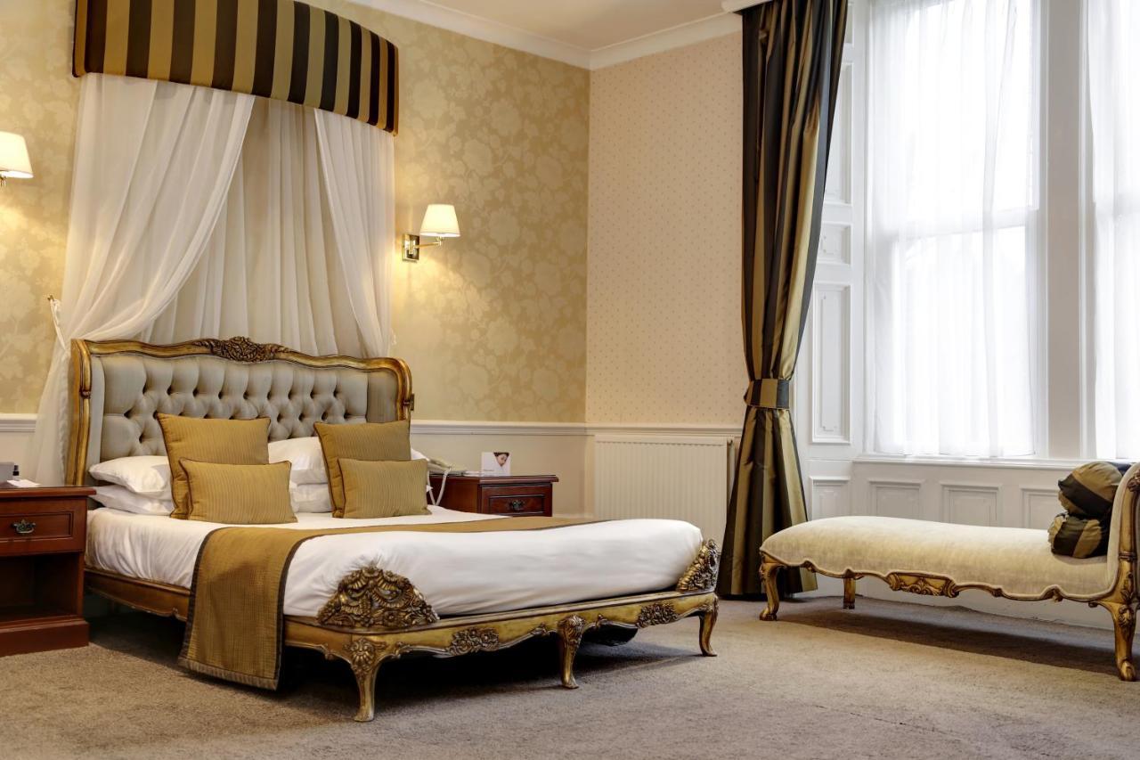 Burnley North Oaks Hotel And Leisure Club Екстериор снимка